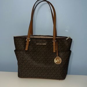 Michael Kors Tote